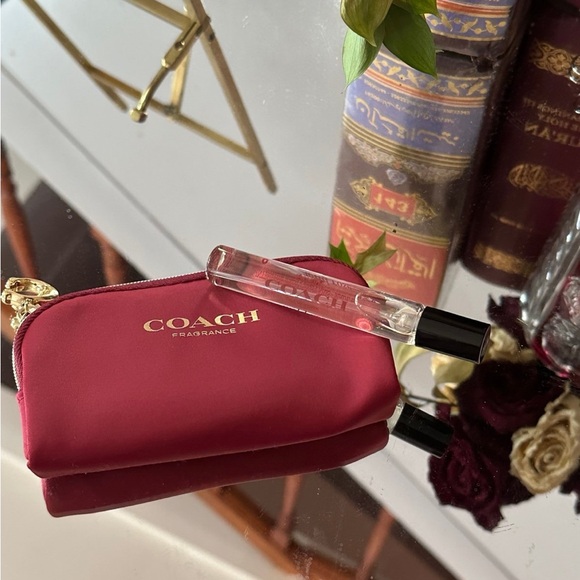 Coach - Picture 2 of 3